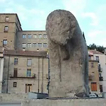 Ribera Del Puente דירה
