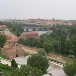 Ribera Del Puente * סלאמנקה