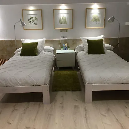 Ribera Del Puente アパート